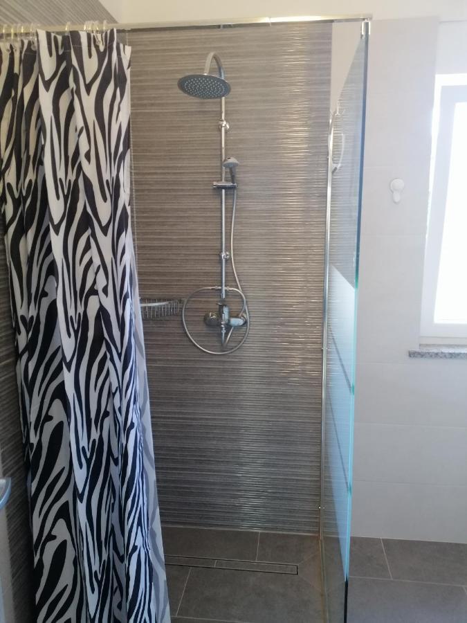 Vila Veronika 2 Pula Ngoại thất bức ảnh