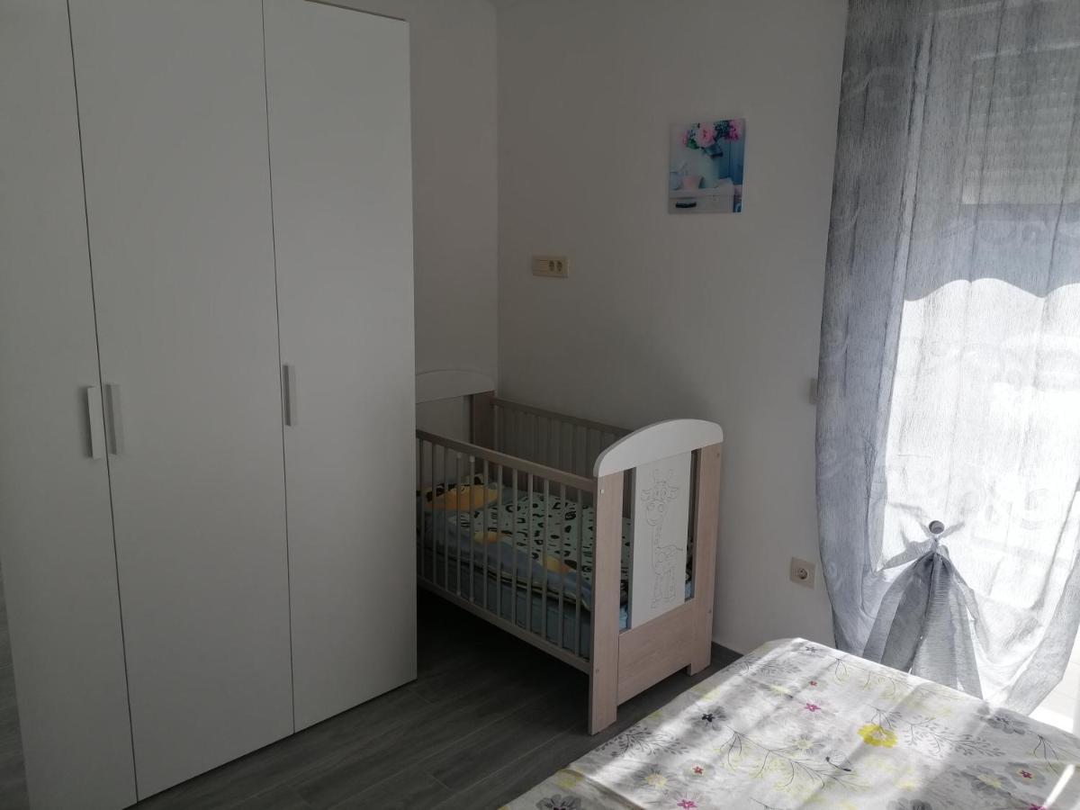 Vila Veronika 2 Pula Ngoại thất bức ảnh